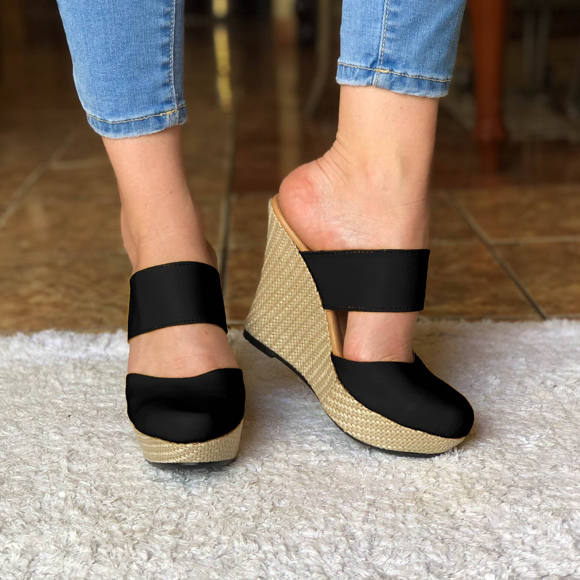 Plataforma Alta Suela Forrada De Bramante. Diseño Muy Femenino Negro / 35 Normal Zapatos Altos