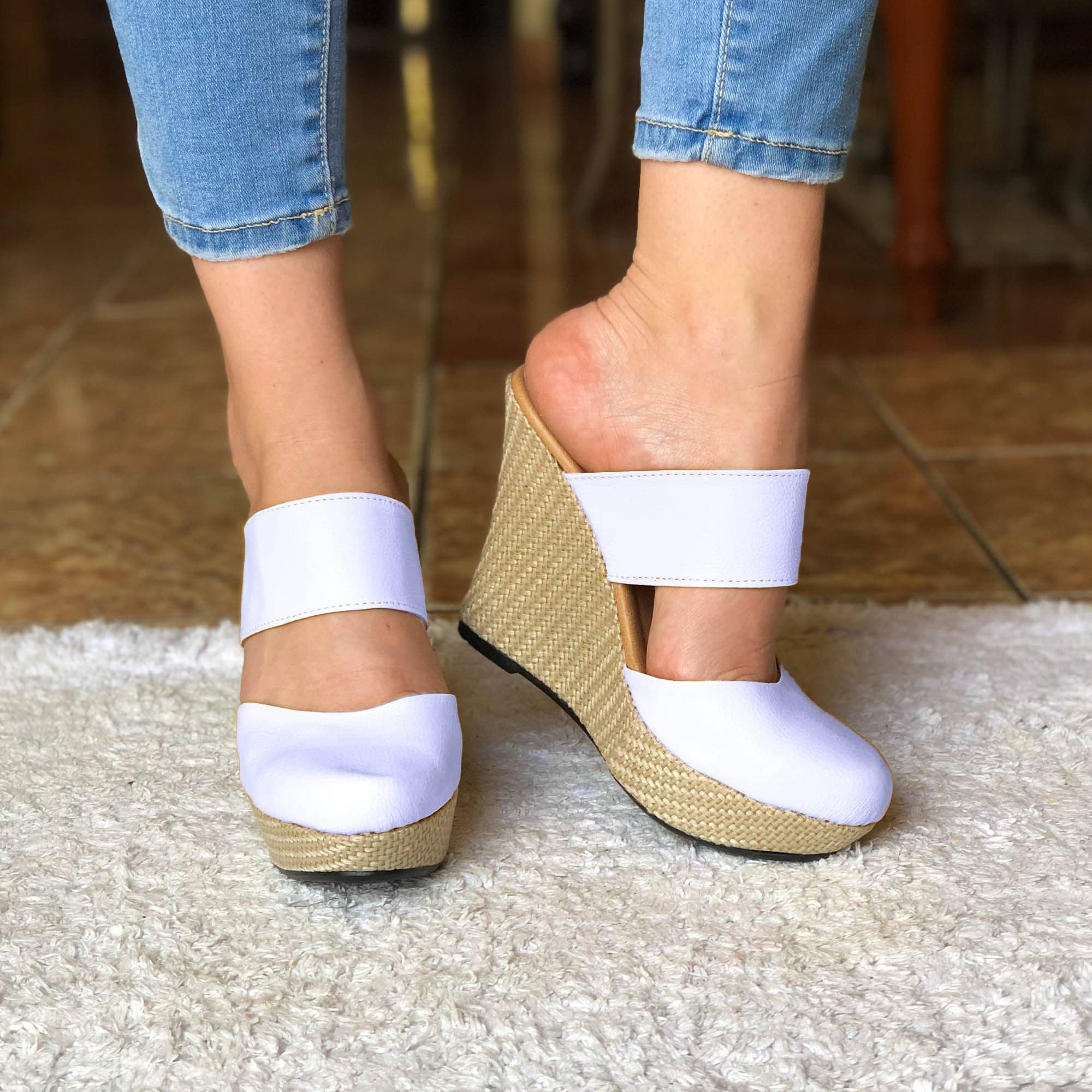 Plataforma Alta Suela Forrada De Bramante. Diseño Muy Femenino Blanco / 35 Normal Zapatos Altos
