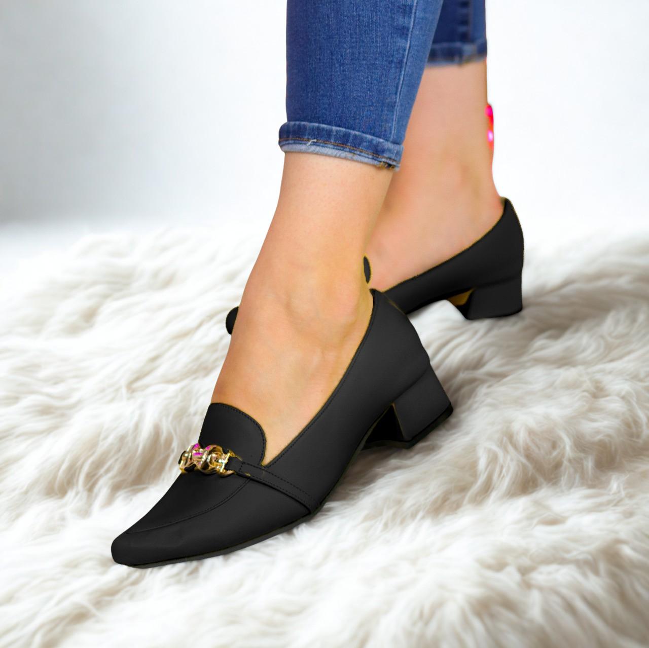 Zapato “Victoria” Tacón Bajo Elegante