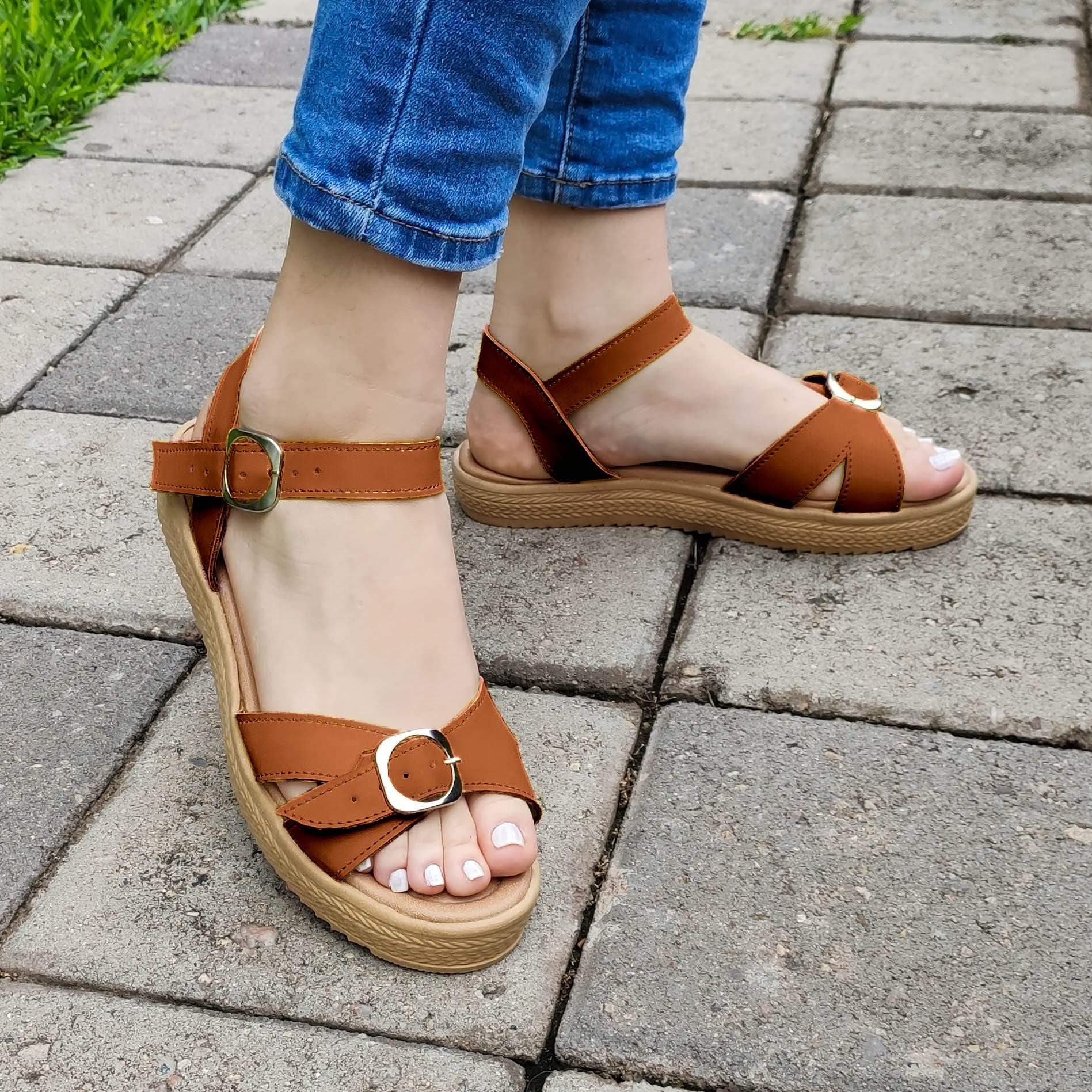 Sandalias Bajas Con Faja Cruzada Delantera Decorado Una Hebilla Frontal Cafe / 35 Normal Zapatos