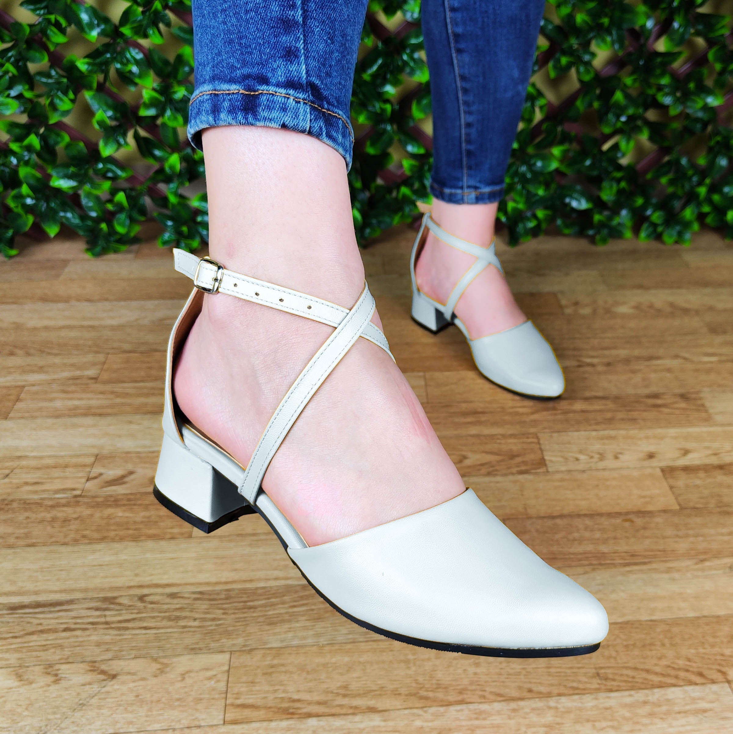 Copia De Lindo Calzado Con Taconcito Cerrado Enfrente Puntudo Bonito Diseño Zapatos Bajitos