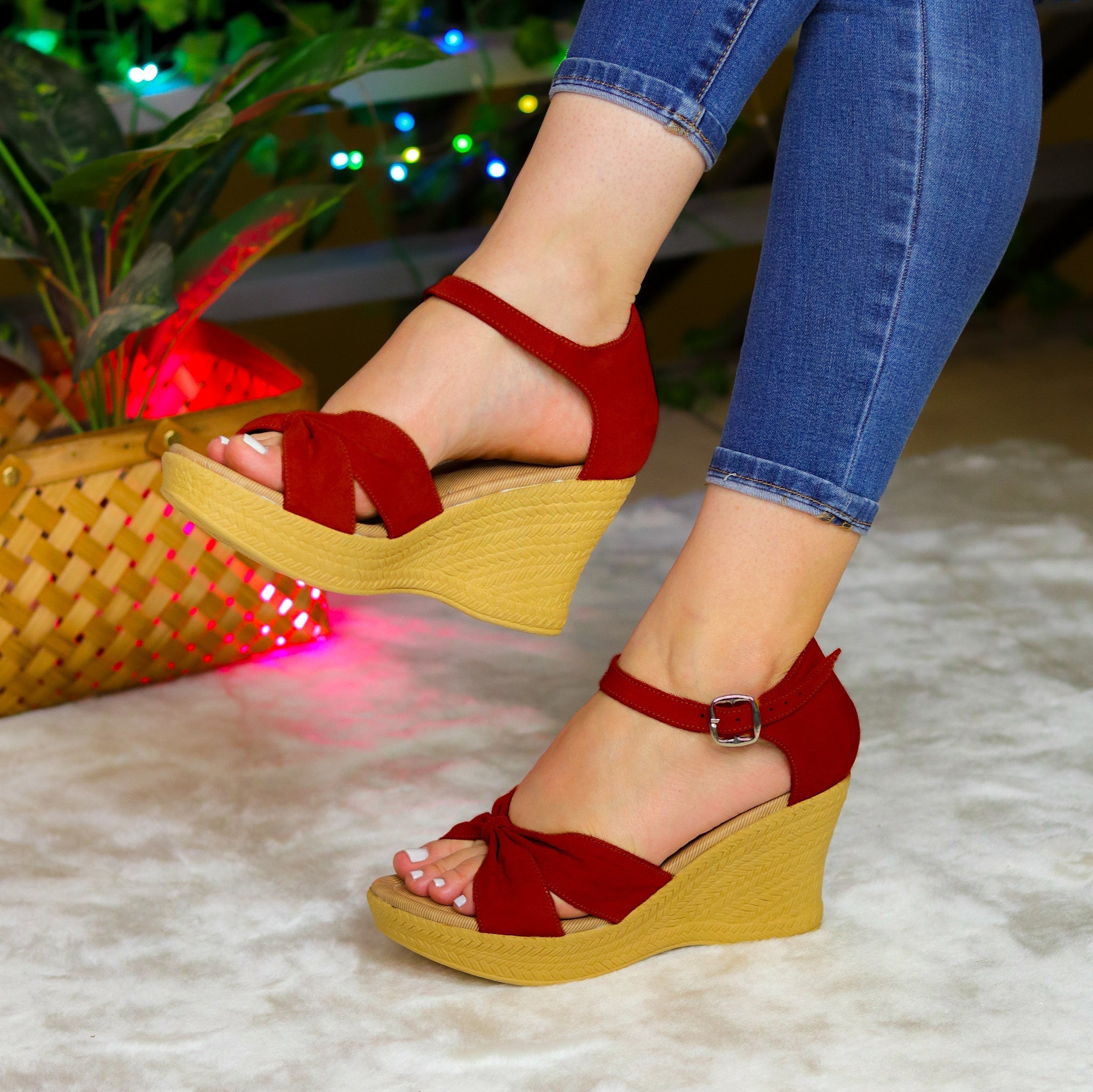 Encanto Trenzado: Sandalias Que Complementan Tu Estilo (Copia) Zapatos Medianos