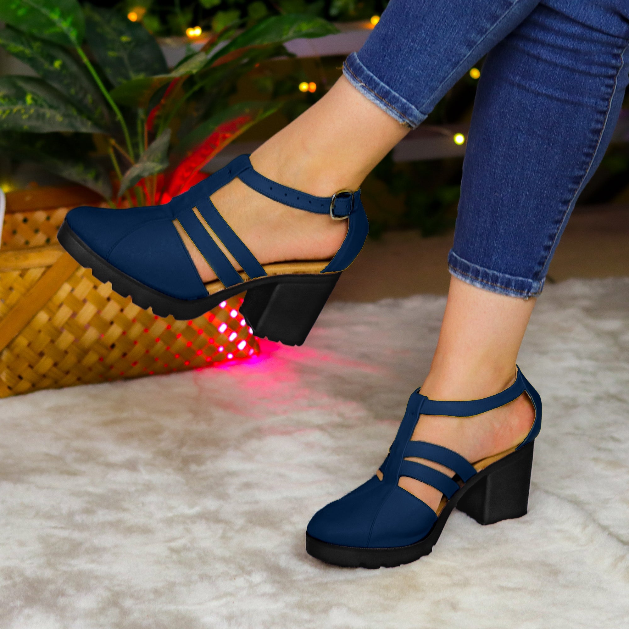 Sandalias con Correas y Tacón Robusto: Ideal para el Día a Día